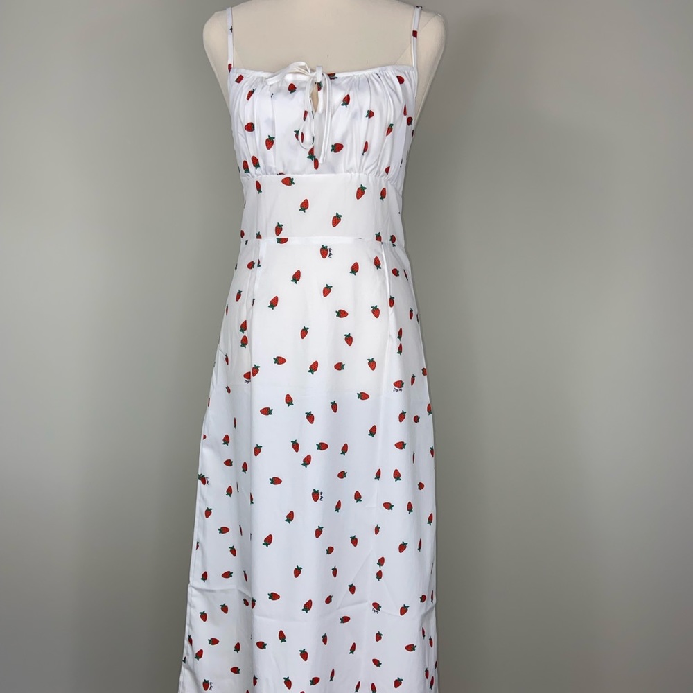 The Strawberry Midi Dress - Picture 5 of 11